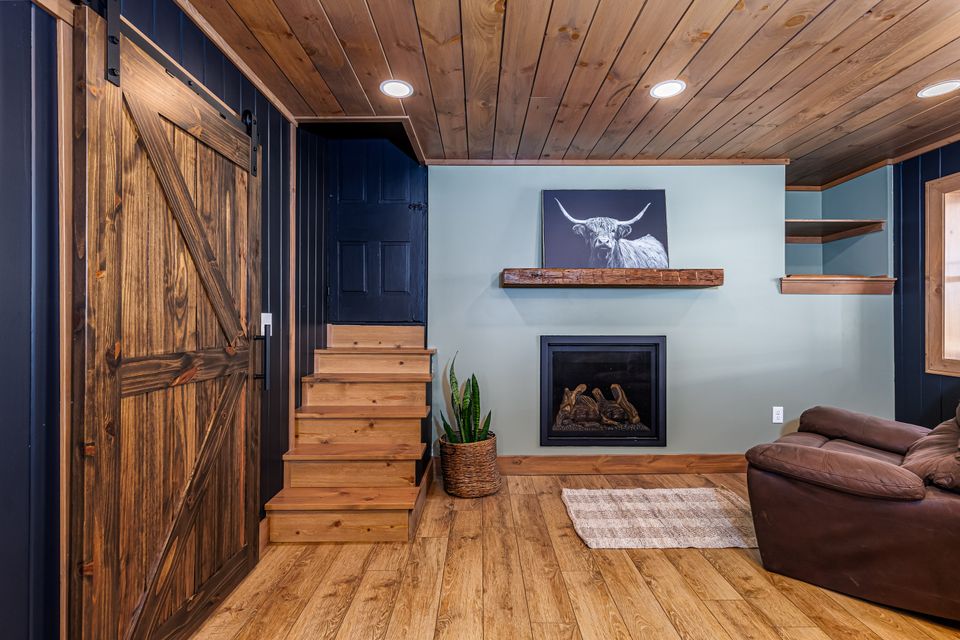 Roger martin   office (4)