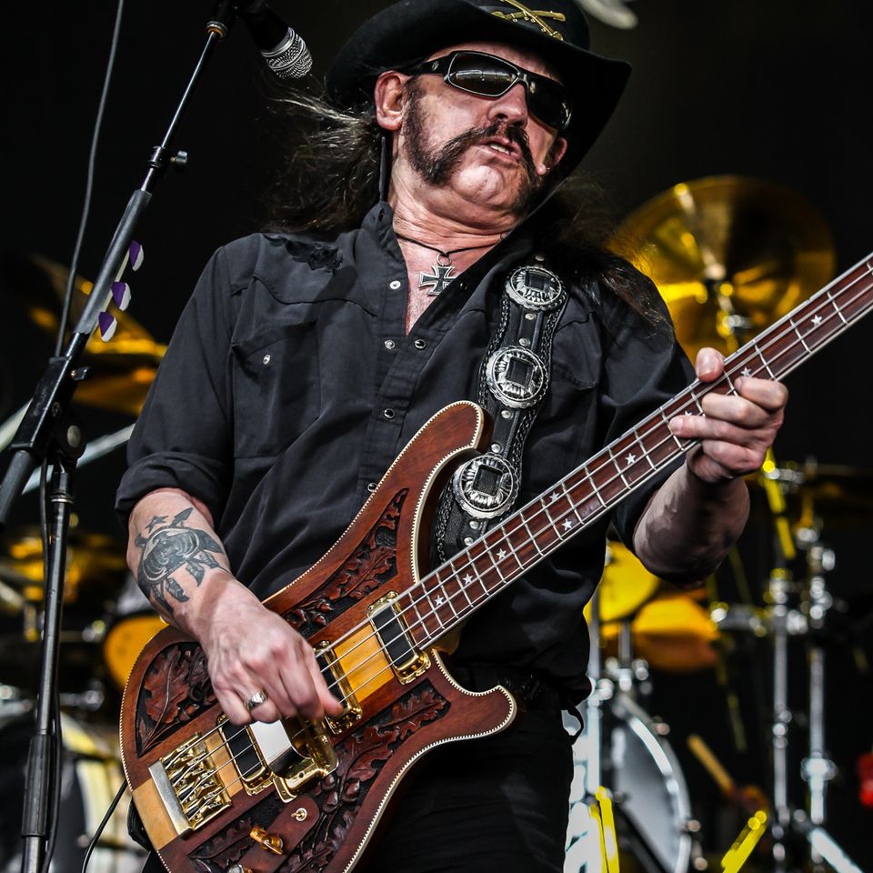 Lemmy 8037