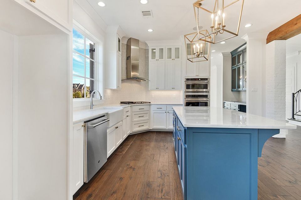 Kitchen 1