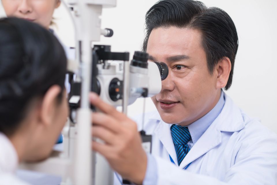 Web design for eye care professionals by Cannone Marketing.
