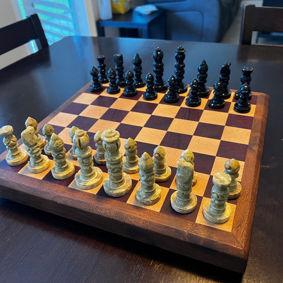 Chess board set
