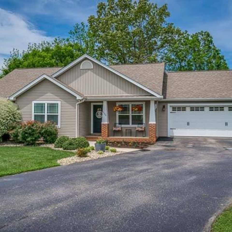 House knoxville tn