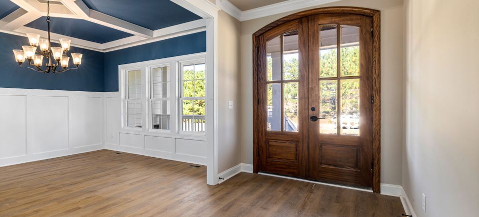 10 web or mls 7k5a2980