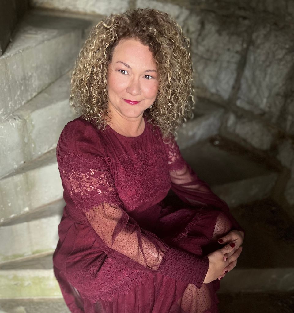 Debra elmore author bio photo 2 for web