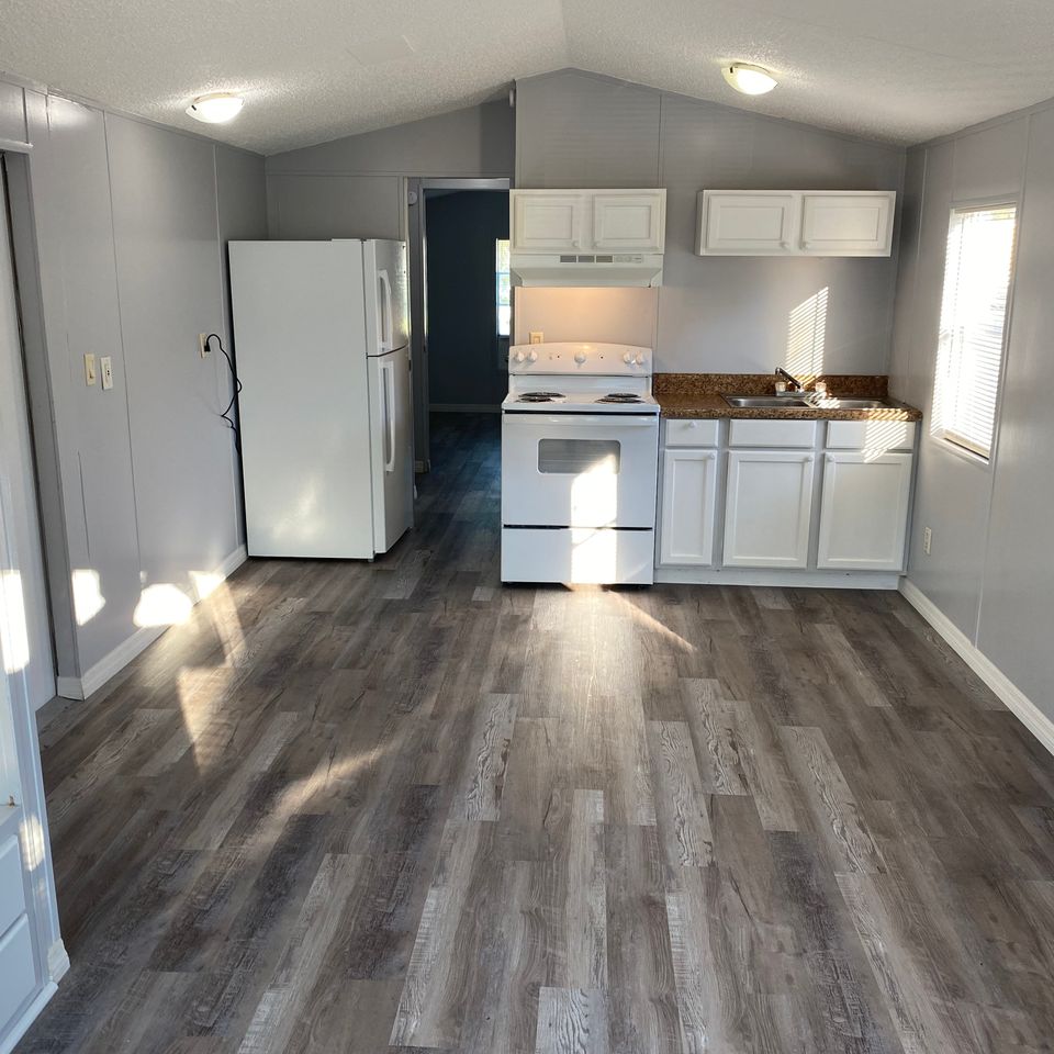 Lot 75 kitchen