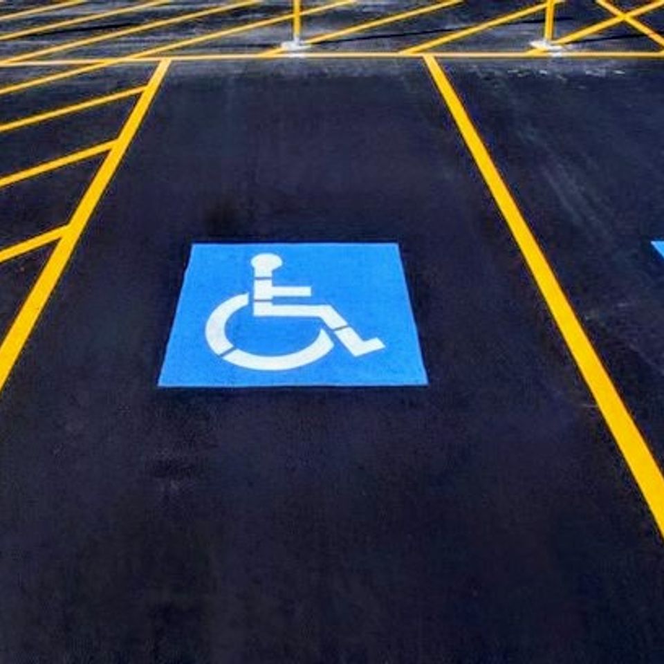 Striping parking lot 2 40937991474537