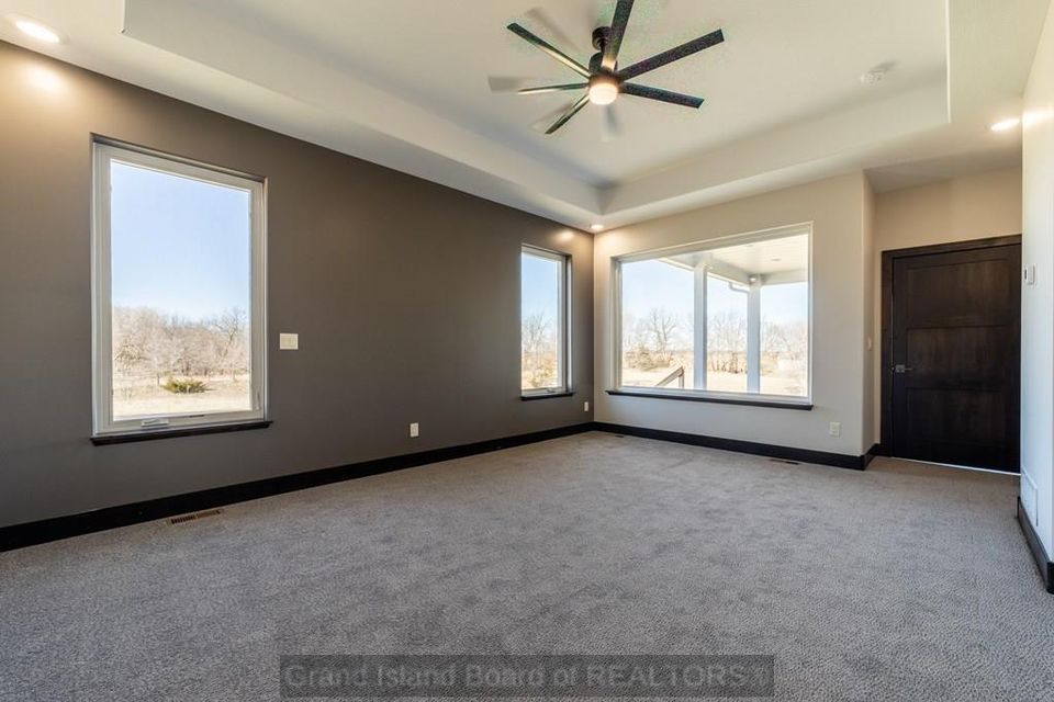 431 ponderosa grand island  ne 68803 b 9