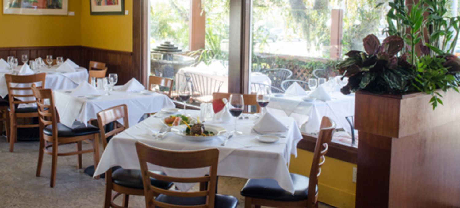 Zookers Restaurant creates a relaxed atmosphere with a creative seasonal menu. Its California