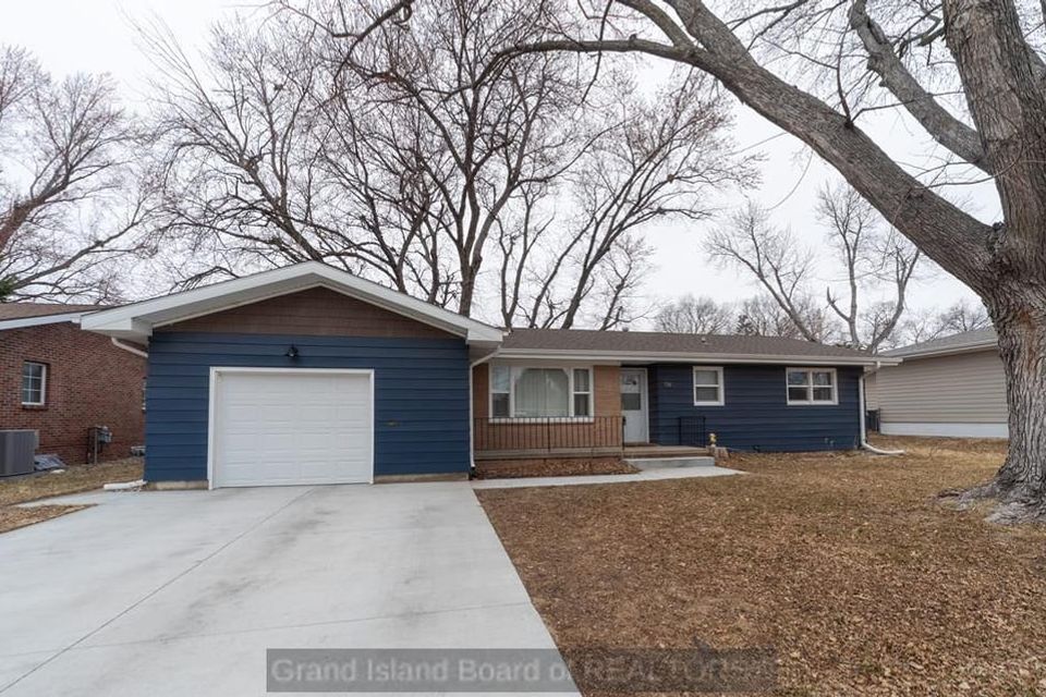 716 s blaine grand island  ne 68803 a 1