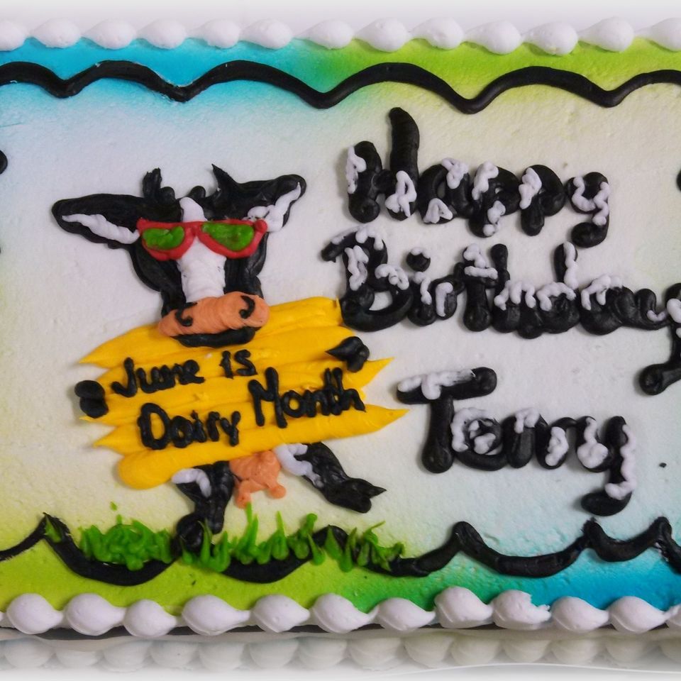 Cakes birthday 18020180612 8050 o7jlgc