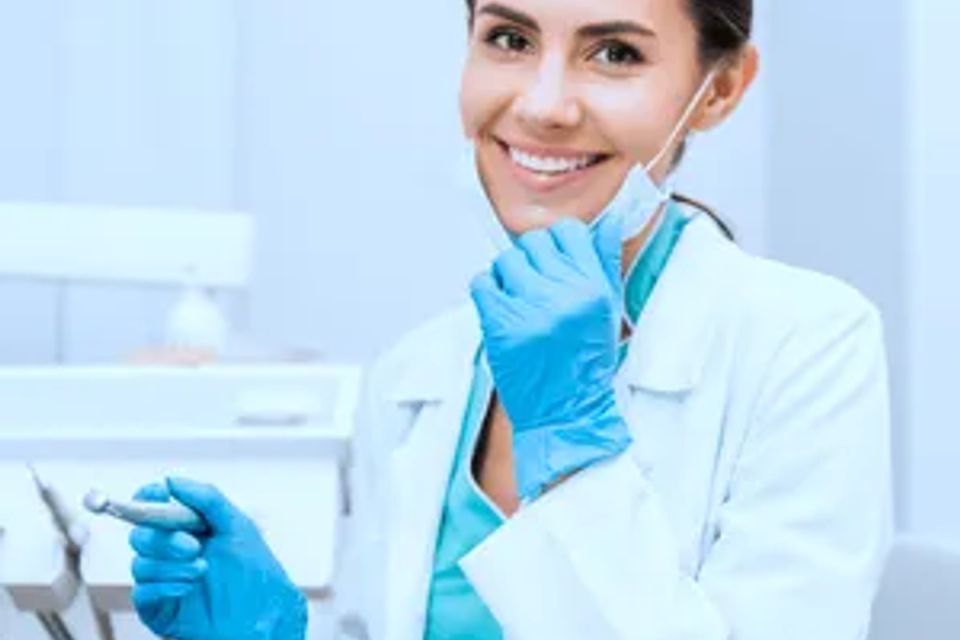 Choose from a network of dentists 960x original