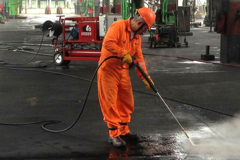 Cleaning at refinery