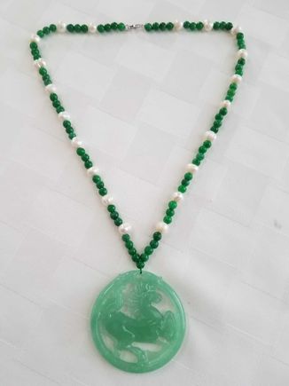 516