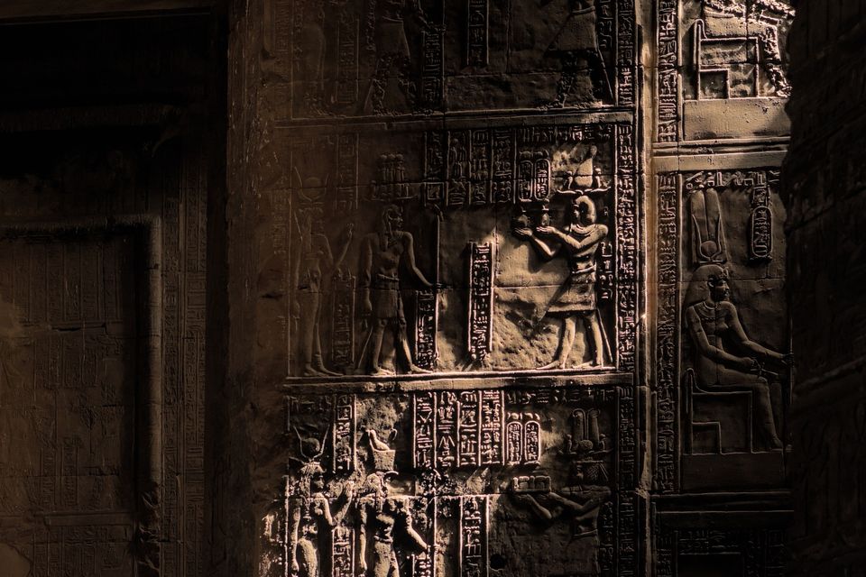 Hieroglyphs g3bd8cea0b 1920