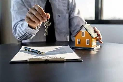 Httpsikimagekitiolivlabspmaassets13 keys of rental successf765yv99twebp