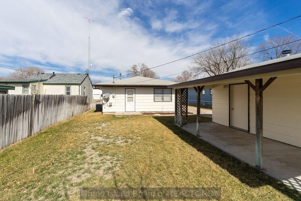 1821 w 11th st grand island ne 68801 a 6