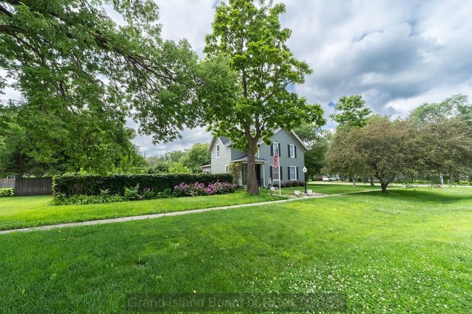 404 d street shelton ne 68876 e 9
