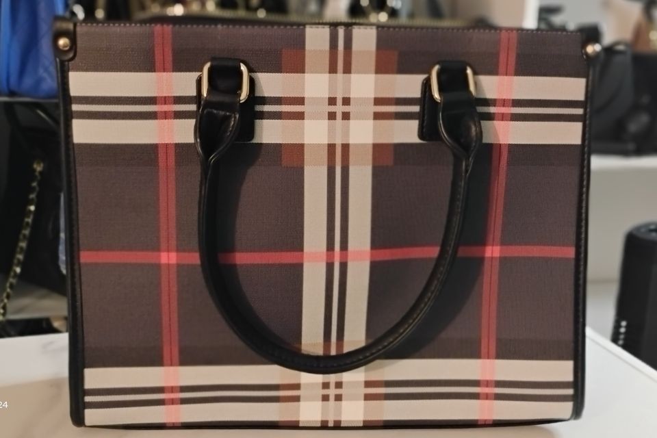 Img 20260219 032509653 portrait