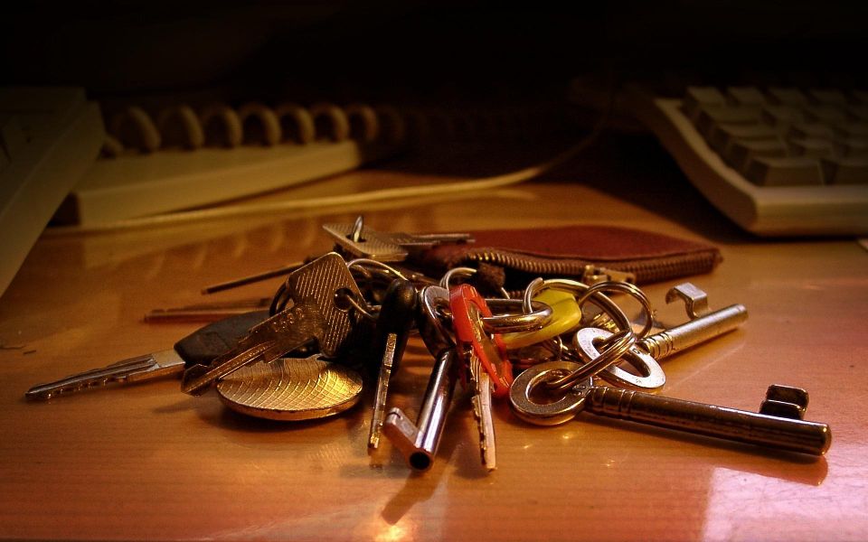 Florinbirjoveanu keychain gb3cd60025 1920