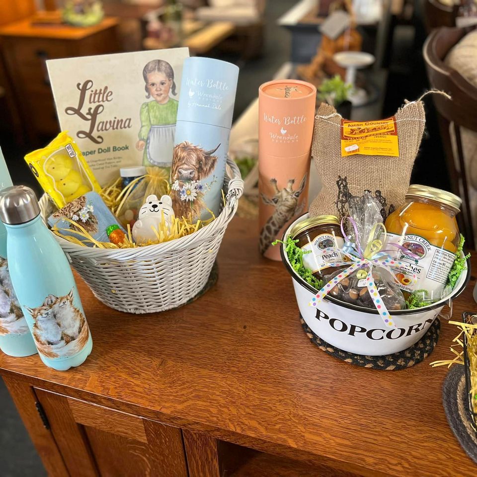 Heirloom Furniture & Gifts custom Amish gift baskets