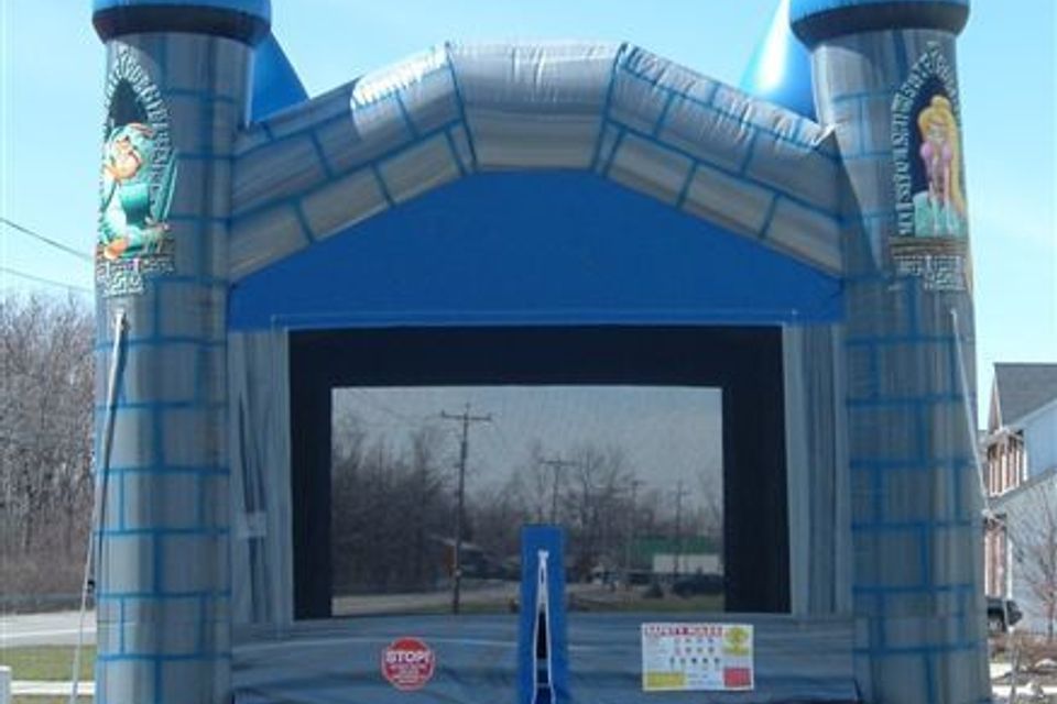 Blue castle inflatable bounce rental20161108 25621 1chv2wi
