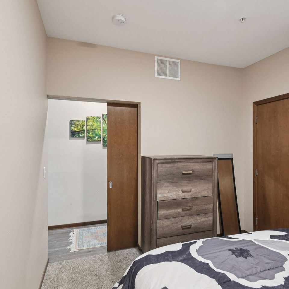 52 web or mls old hudson rd unit 124 017