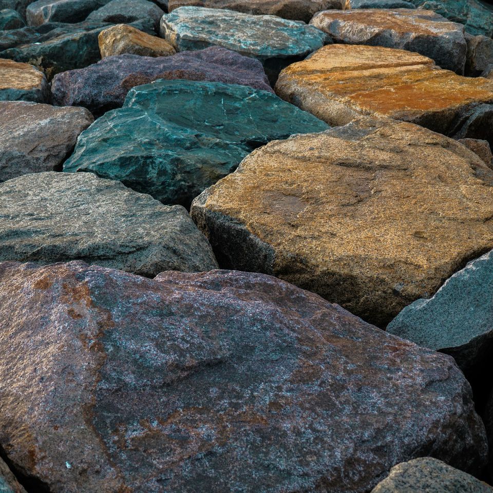 boulders and landscape rocks