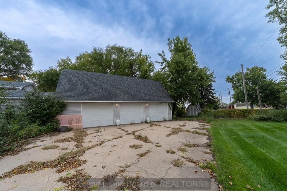 4306 saddle horse ct grand island ne 68803 e 5