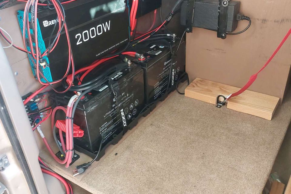Aux power sys 2