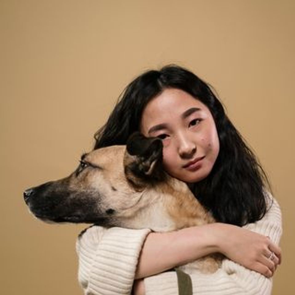 Brown and light brown  circle framed instagram profile picture (7)