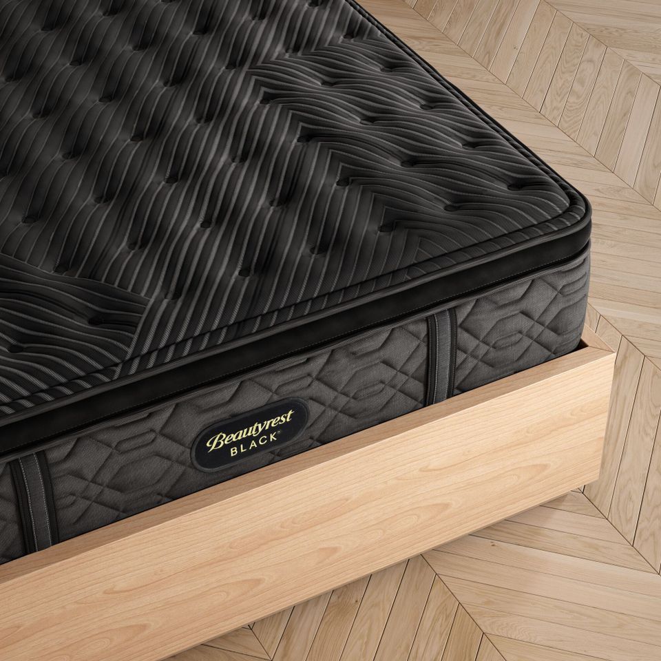 Jpeg small br24 nl black seriesone fmpt room paneldetail