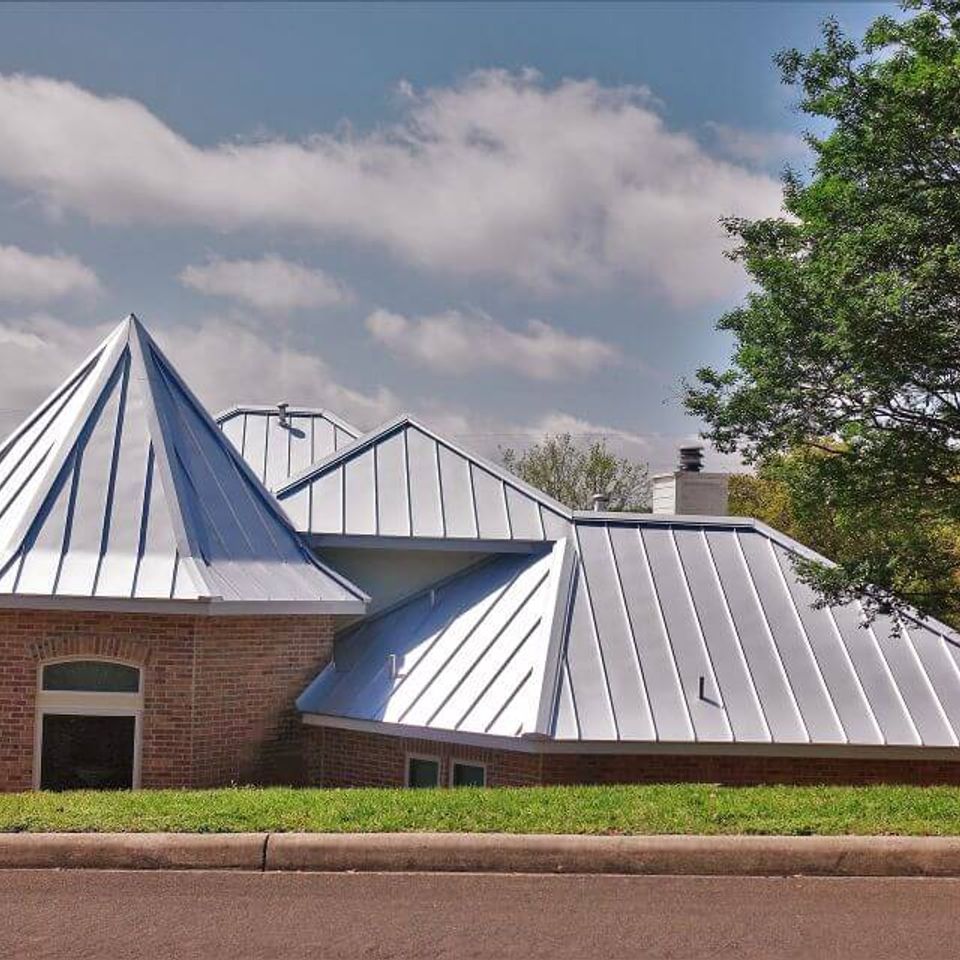 Roofing and siding contractor near me