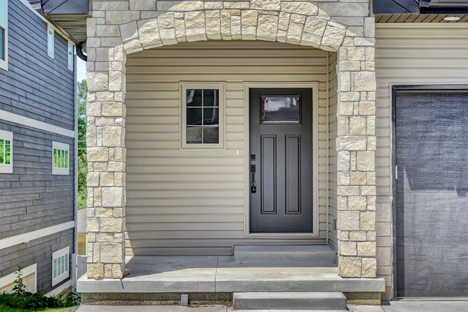 311 s 55th st exterior  15