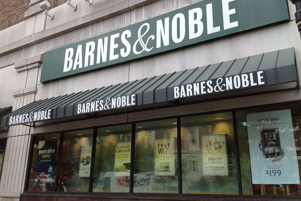 Barnes & Noble storefront with dimensional lettering above printed awning valances