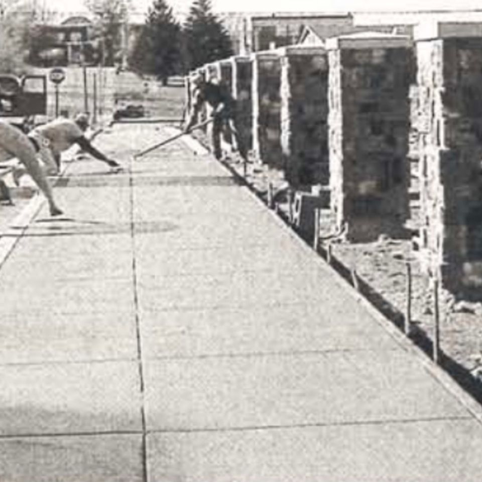 Lone star plaza