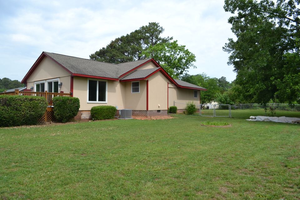 E09597c4 738e 4eaa af82 83149f3386ce