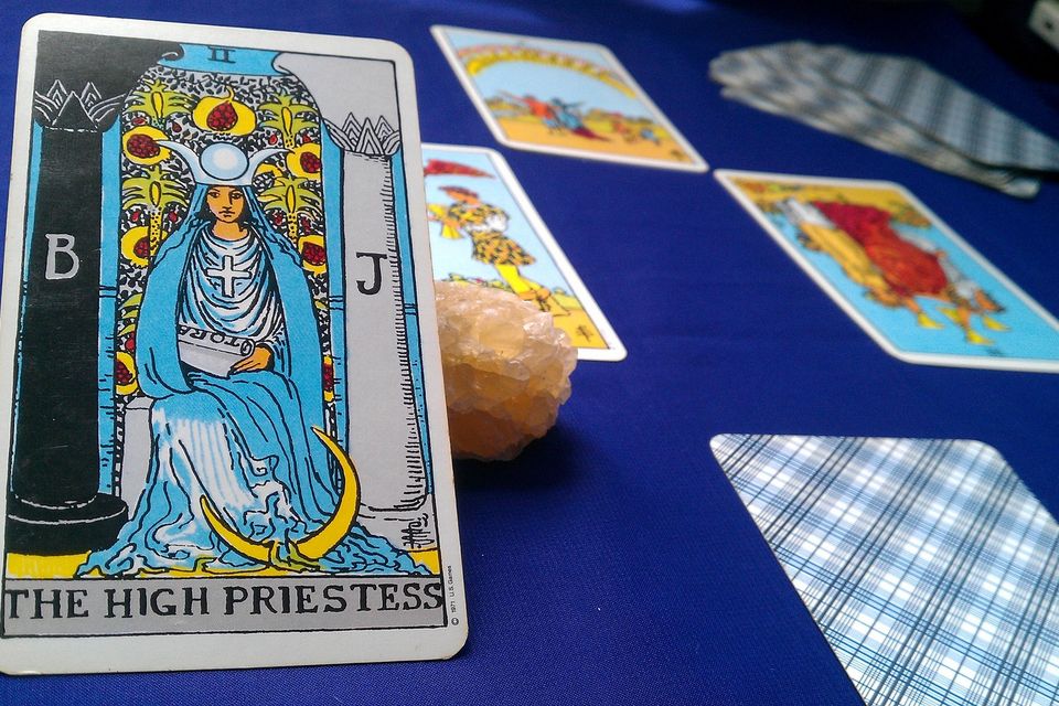 High priestess g39bfdbc08 1920