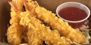 Tempura Shrimp with sweet chili sauce