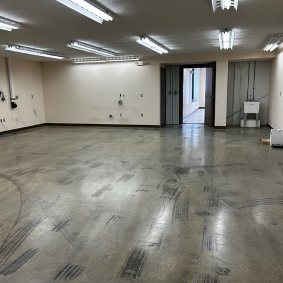 Work room 2