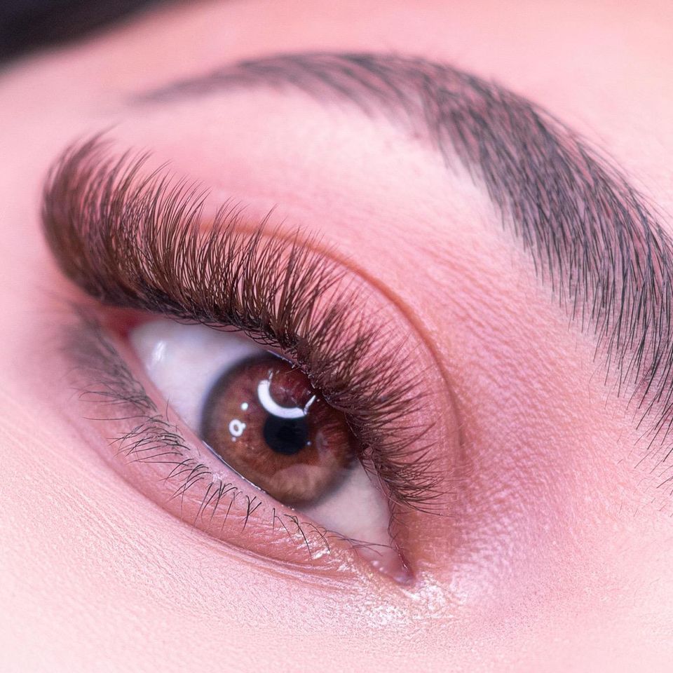 Cejas y pestanas