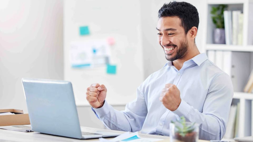 6 Reasons Why Entrepreneurs Love SiteSwan's Website Builder