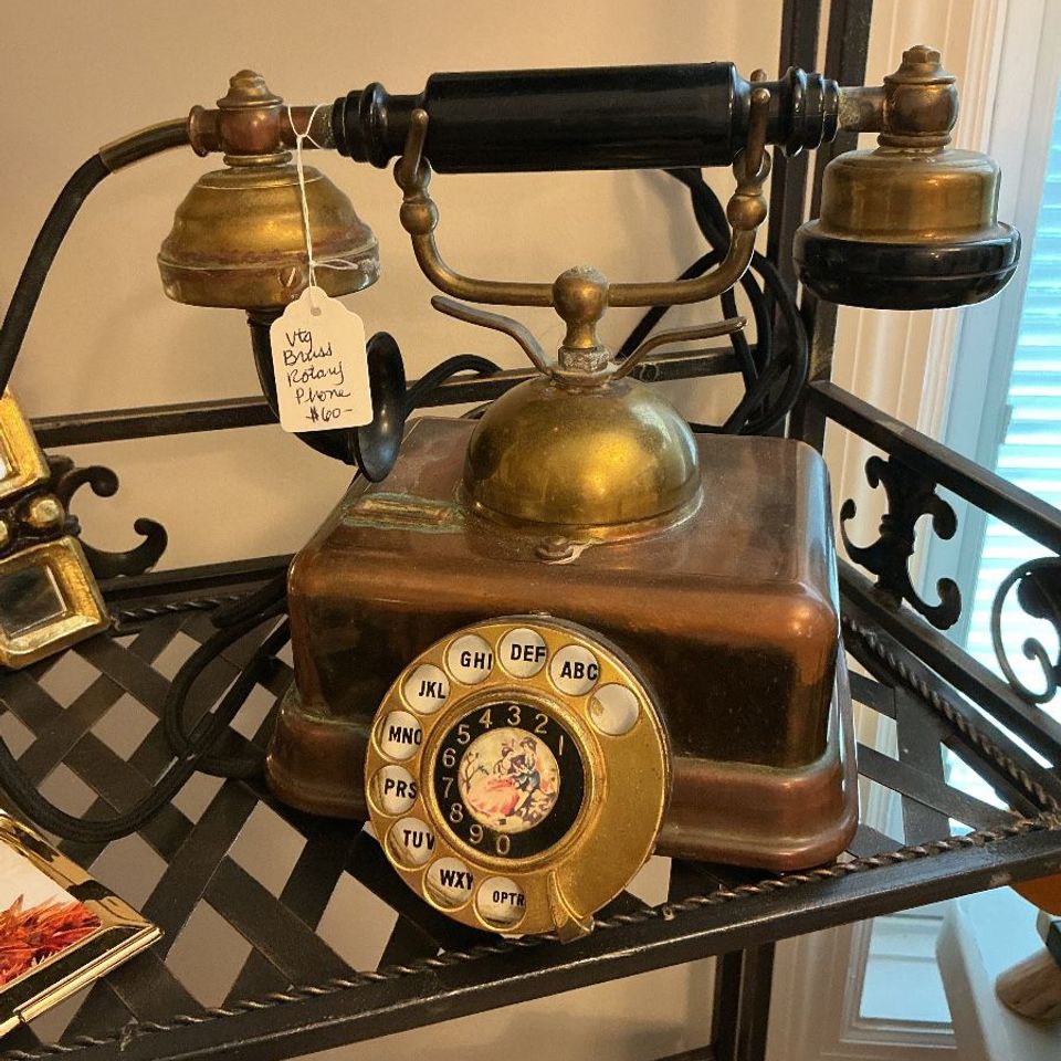 Larrison estate sales woodfield cincinnati033