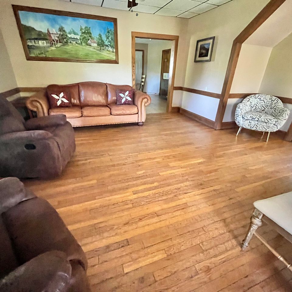 White house living room 4