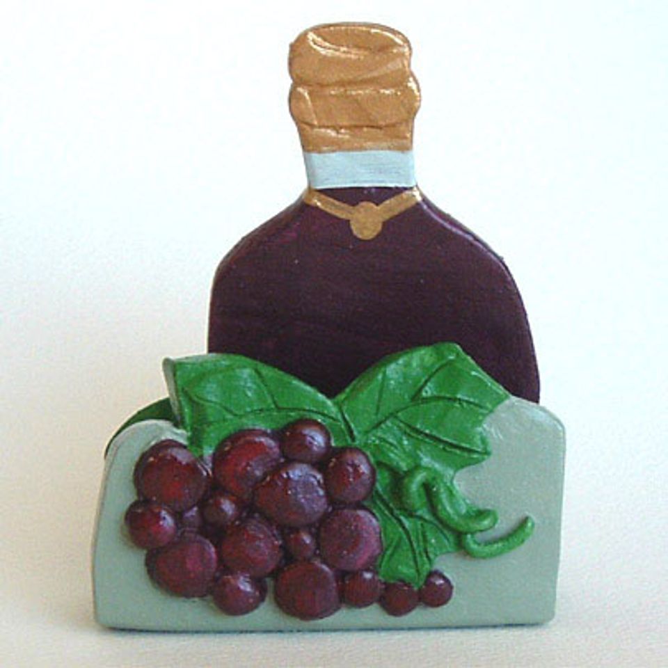 Grape cluster w bottle