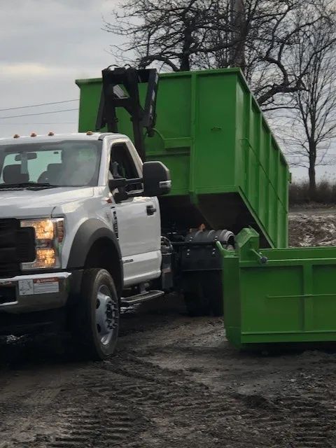 Construction, Commercial, Residential Dumpster Rental in Hamlin PA