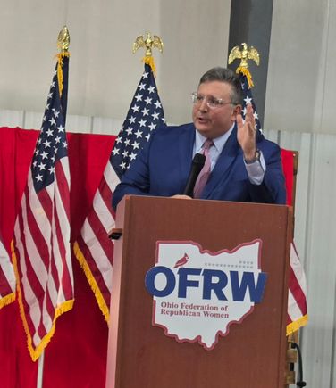 Mahoning Valley Republican Women’s Club with Lorenzo Sewell at an OFRW event