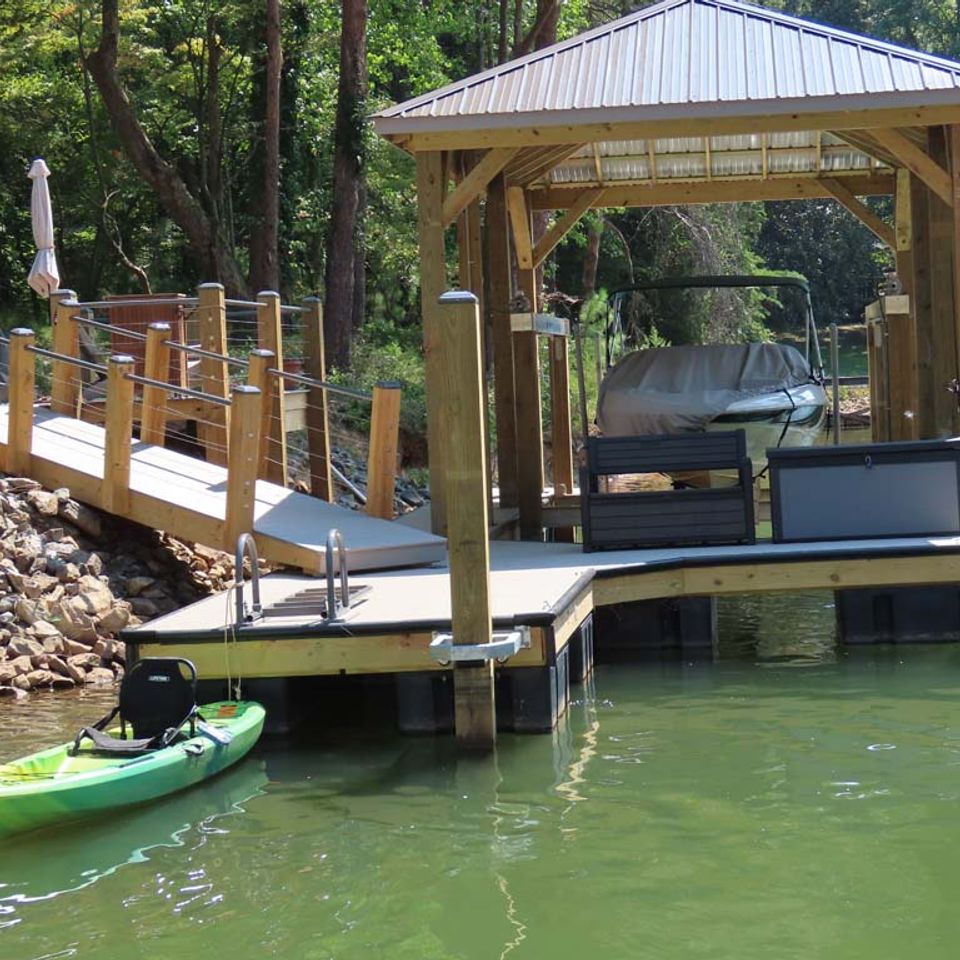 Hybrid docks 3