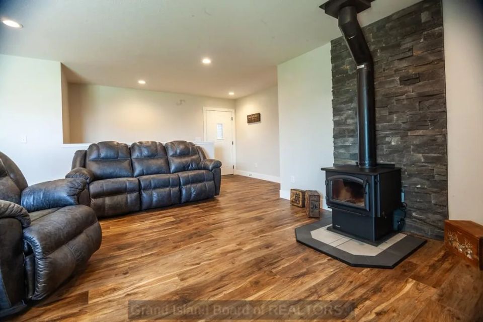 525 7th st phillips ne 68865a 4