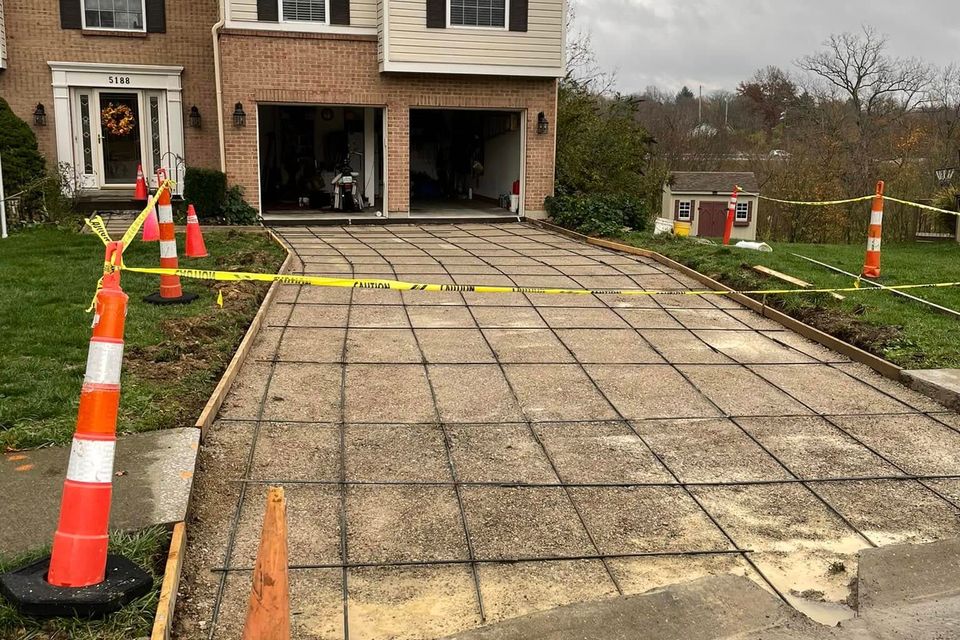 Residential driveway by Bolton Concrete