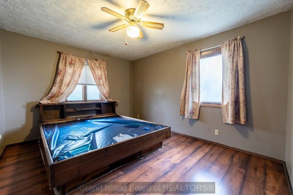 4306 saddle horse ct grand island ne 68803 b 8